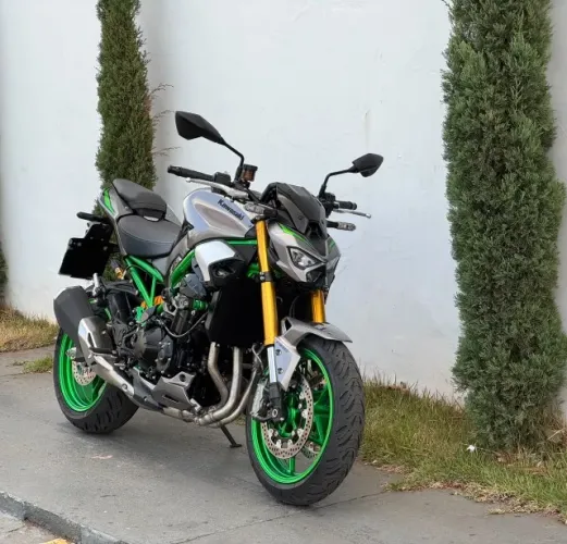 Kawasaki Z 900 R Edition 2026
