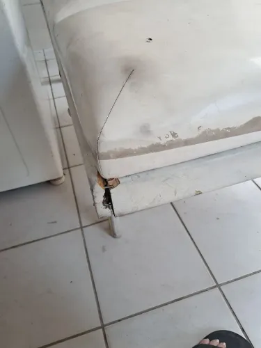 Vendo maca usada com pequena avaria