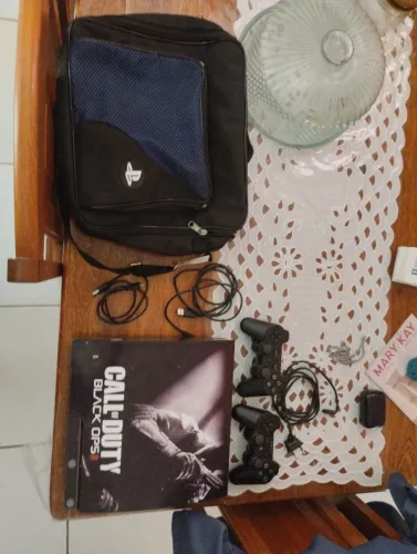 PlayStation 3 desbloqueado, semi novo