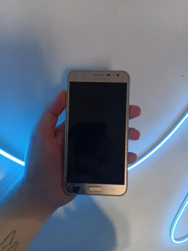 Galaxy J7 Neo