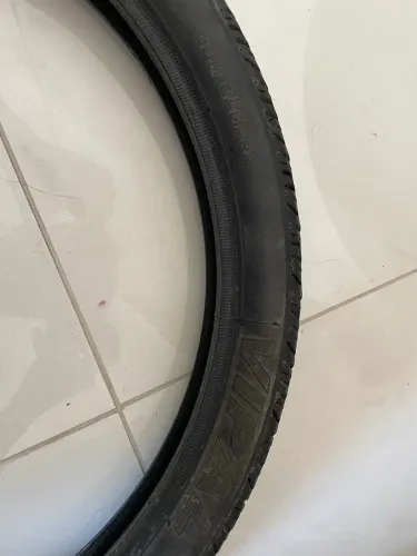 Pneus de moto para biz/pop semi novos 
