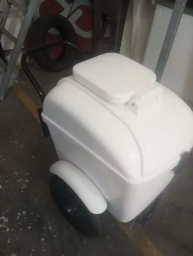 Carrinho de sorvetes usado - venda