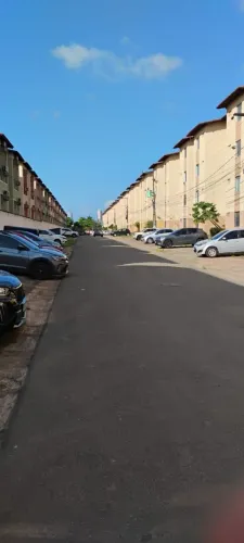 VENDO APARTAMENTO NO COND. ALCÂNTARA, TÉRREO, VENTILADO, ÓTIMA LOCALIZAÇÃO.