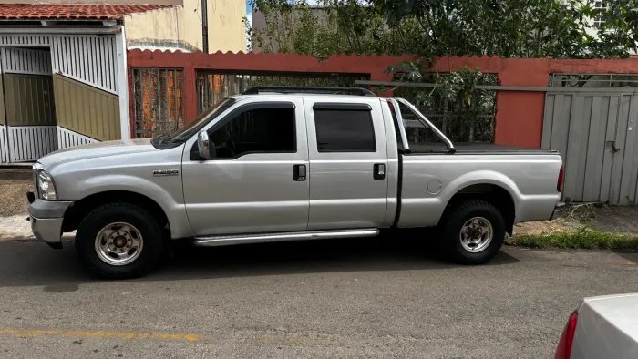 Ford F-250 XLT 4.2 180cv CD TB Diesel 2005
