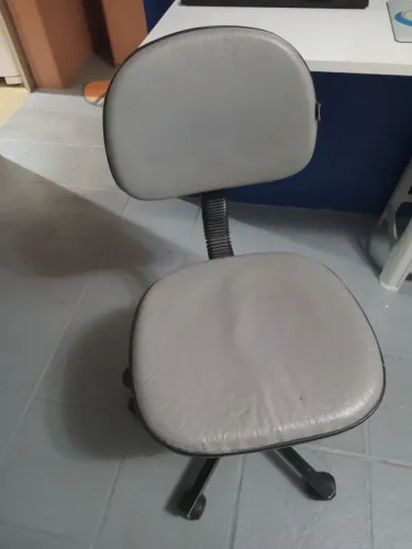 Cadeira giratória para escritório