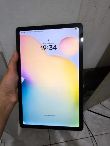 Tablet samsung s6 lite 64g. Ainda na garantia