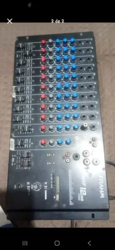 Mesa de som 12 canais