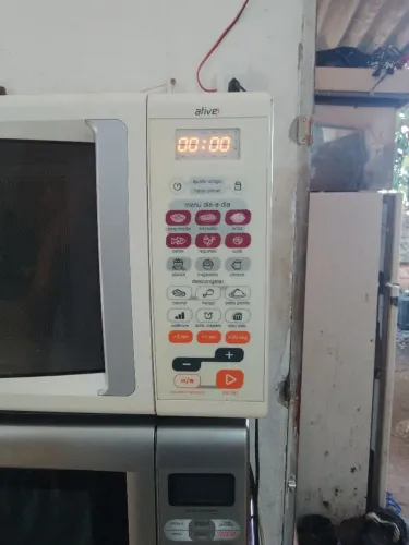 Microonda Brastemp 30 l muito bom só pegar e usar