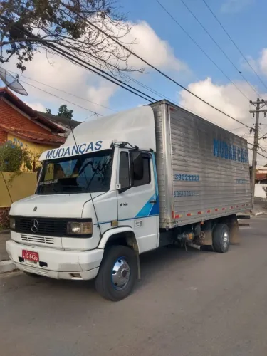 Mudanças e transportes