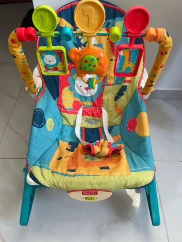 Cadeirinha de balanço