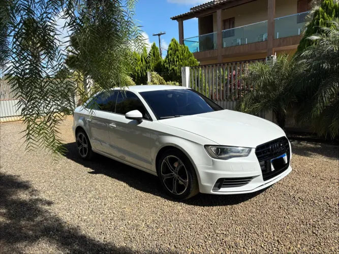 Audi A3 Sedan 1.4/ Attra. 16V TB FSI S-tronic 2015