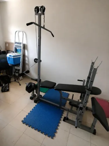 Aparelho de musculação