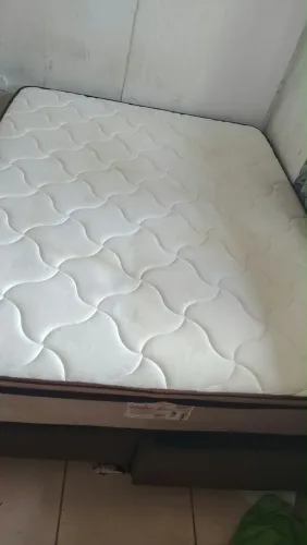 Cama queen