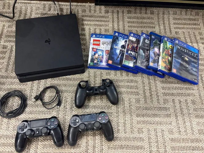 Ps4 1tb 2 controles jogos