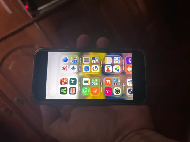iPhone SE  2 GERAÇÃO 