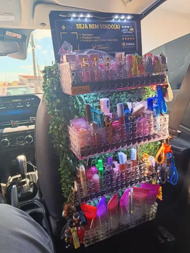 Loja em movimento Lojinha pra carro