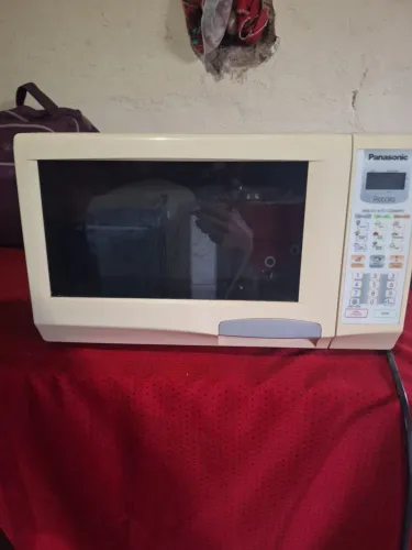 Micro-ondas em perfeito estado