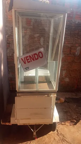 Carrinho de pipoca ou de cachorro quente