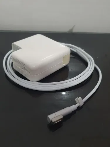 Fonte carregador apple original  macsafe  /  45w  para macbook