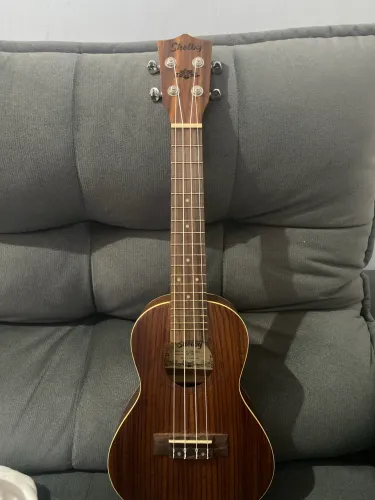 Ukulele Selby em perfeito estado