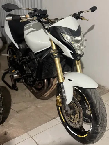 Moto Hornet Honda 600cc 2014