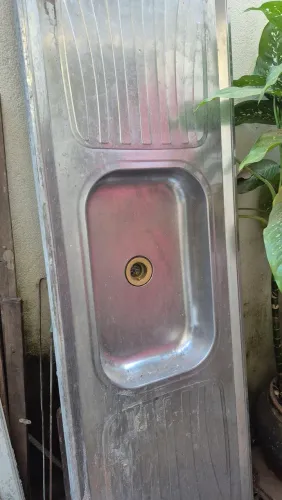 Pia inox excelente estado de conservação