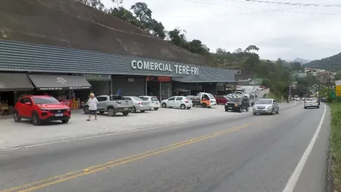 Imóvel para aluguel com  98 m² na Prata - Teresópolis - R.J:.