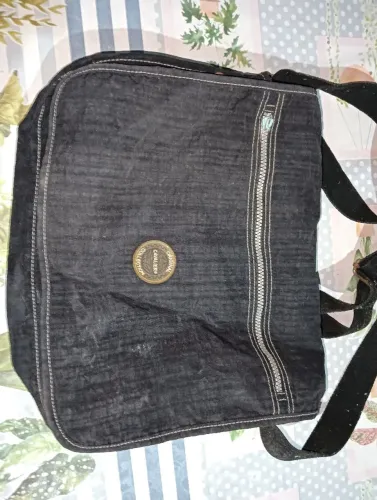Bolsa masculina