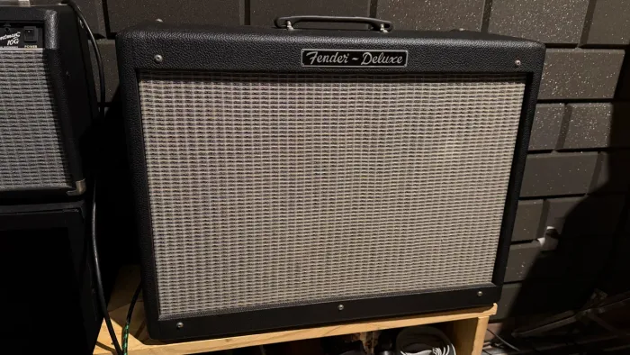 Amplificador Fender Hot Rod Deluxe 40w Valvulado