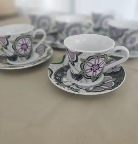 Conjunto de 6 seis xícaras e pires para cafezinho