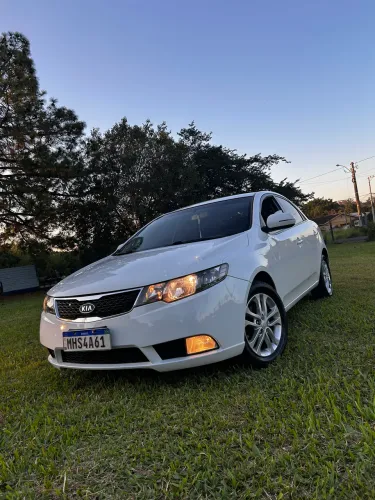 Kia Motors Cerato 1.6 16V Mec. 2011