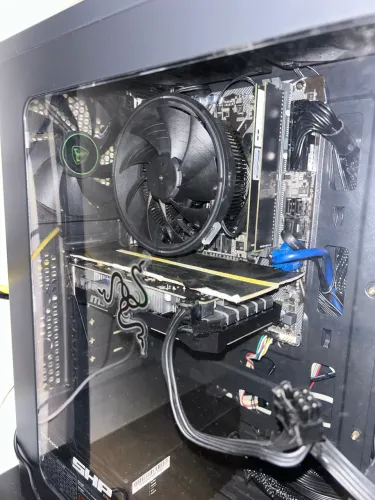 PLACA DE VÍDEO GTX 1650 (VALOR NEGOCIÁVEL)