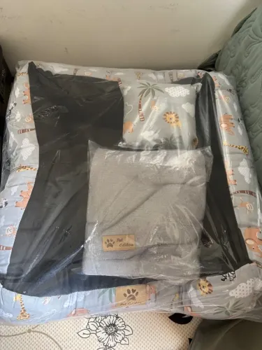 Cama cachorro/gato lacrada