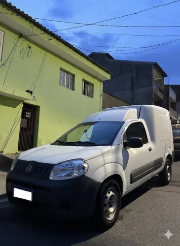 Fiat Fiorino Furgão Work. Hard 1.4 Flex 8V 2P 2016
