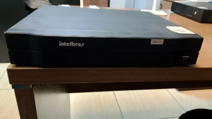 DVR INTELBRAS  HDCVI 1008 COM 8 CANAIS, GERAÇÃO 2 E HD 1 TB, NS ; BFBD5100616Y5