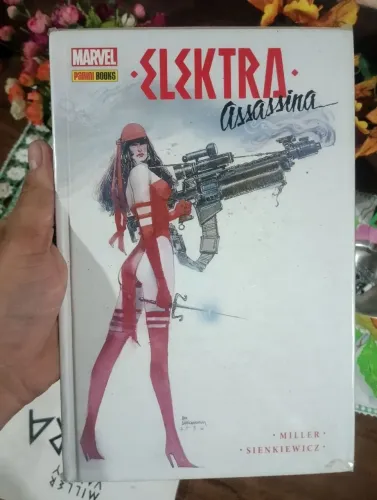 Hq Elektra: Ass@ssin@ (ler descrição)