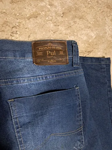 Calça jeans marca pulsação PUL