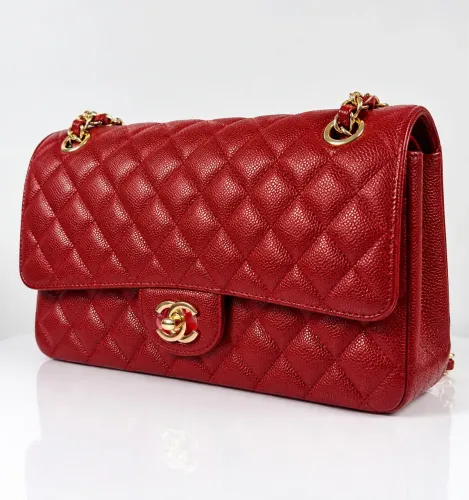Bolsa Feminina Vermelha em Couro Caviar Matelassê - Corrente Dourada