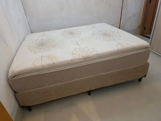 Vendo casa Box Queen de molas ensacada