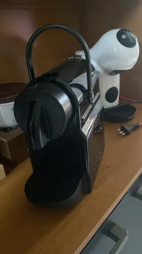 Cafeteira Nespresso De'Longhi Inissia