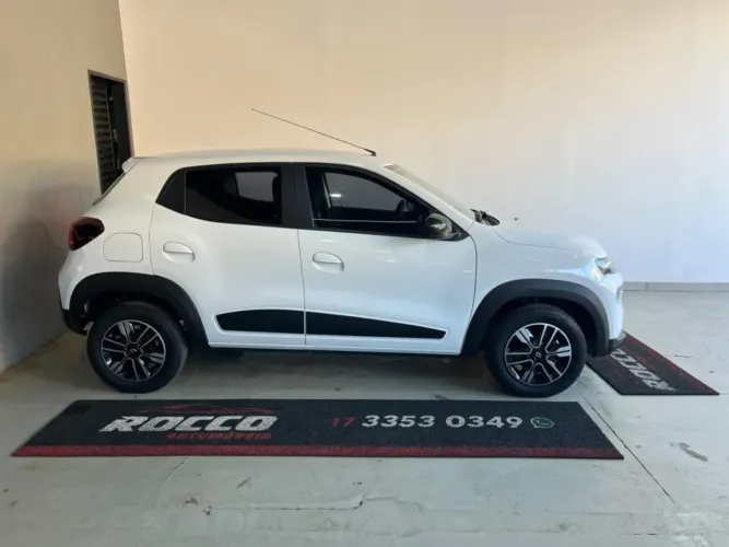 Renault Kwid 1.0 Intense 2023