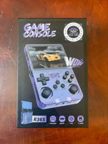 Console Portátil- r36s