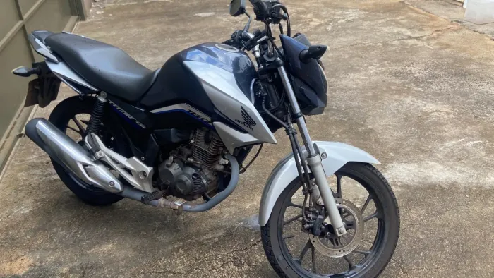 Titan 160