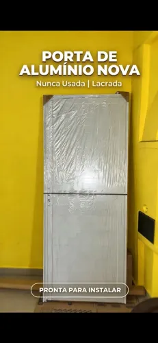 Porta de Alumínio NOVA!! Nunca Usada | Lacrada!