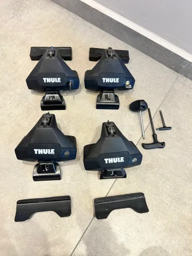 Rack de Teto Thule Evo Clamp 7105 + Kit 145224 
