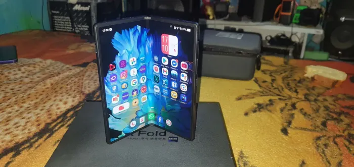 Celular dobrável X FOLD VIVO