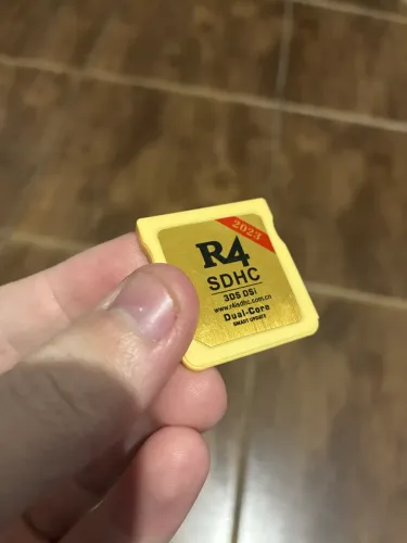 Cartão R4 - Gold