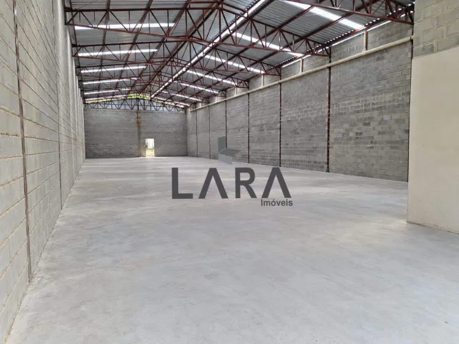 Galpão Comercial para Aluguel com 480 m² em Bandeirinhas, Betim/MG