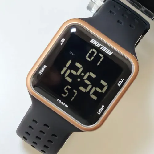 Relógio Mormaii MO6600 10ATM - Prova D'água Digital Silicone Preto