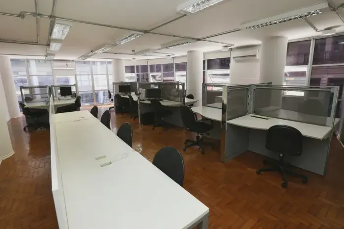 Imóvel para aluguel possui 330 metros quadrados em Sé - São Paulo - SP